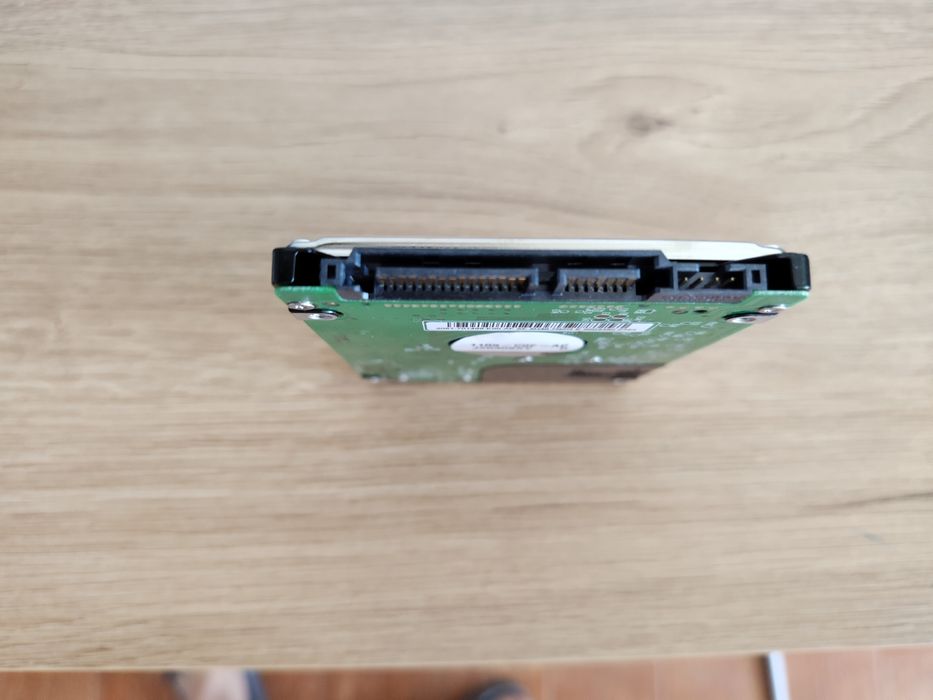Dysk twardy 320 GB