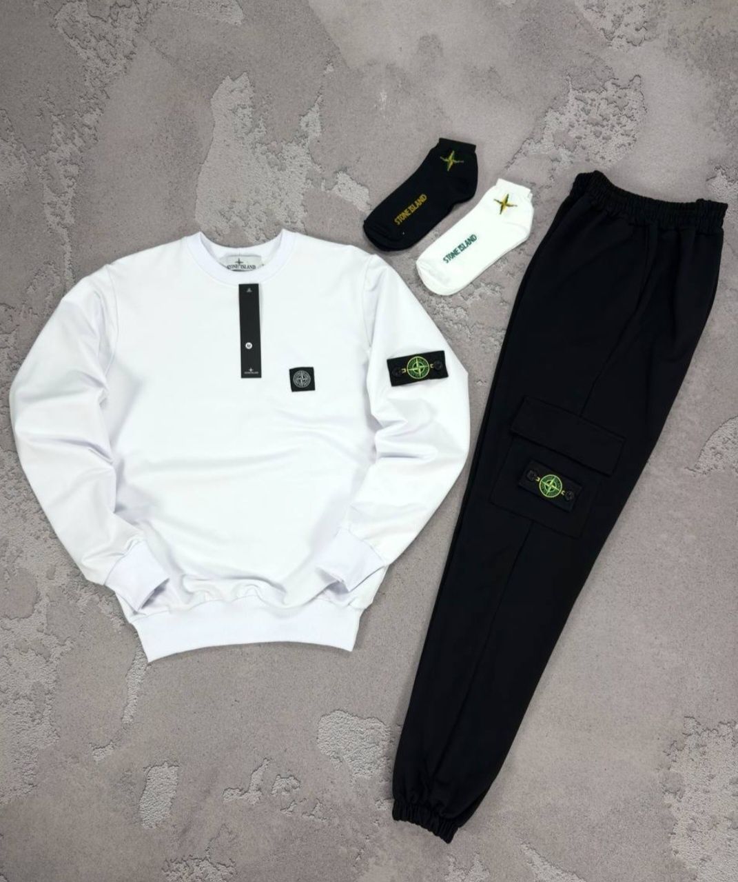 Чоловічий спортивний костюм stone island
