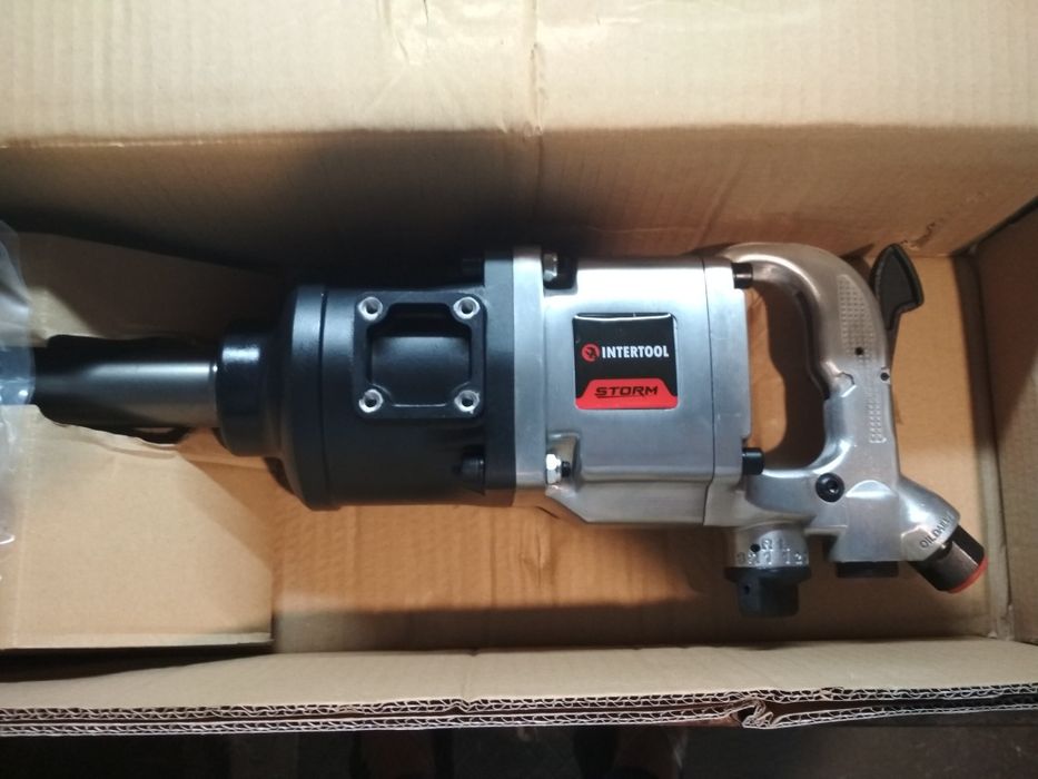 Гайковерт пневматичний квадрат 1"    2200 Нм, INTERTOOL PT-1104