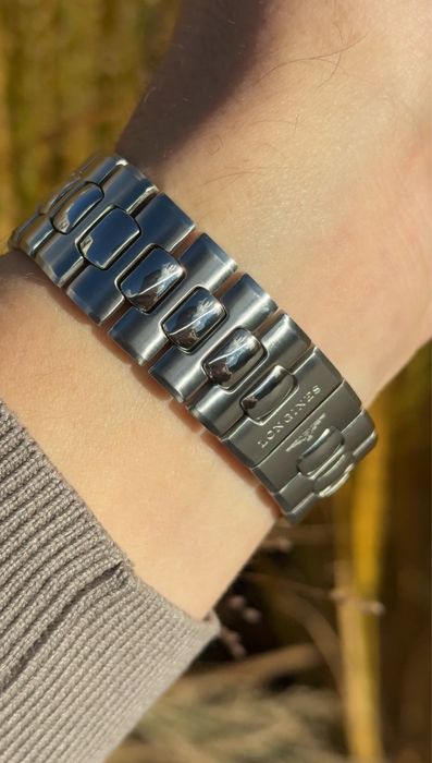 Годинник LONGINES Conquest V.H.P. Perpetual Calendar 35мм