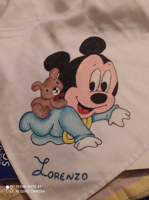 Fraldas pintadas a mão