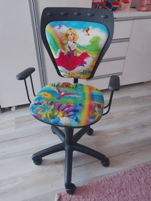 Krzesło regulowane do biurka