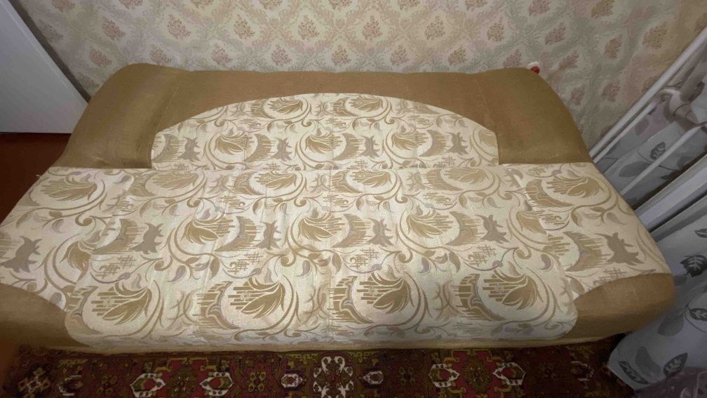 Диван книжка 3900.