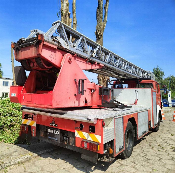 Iveco Magirus podnośnik koszowy 30m, drabina, zwyżka