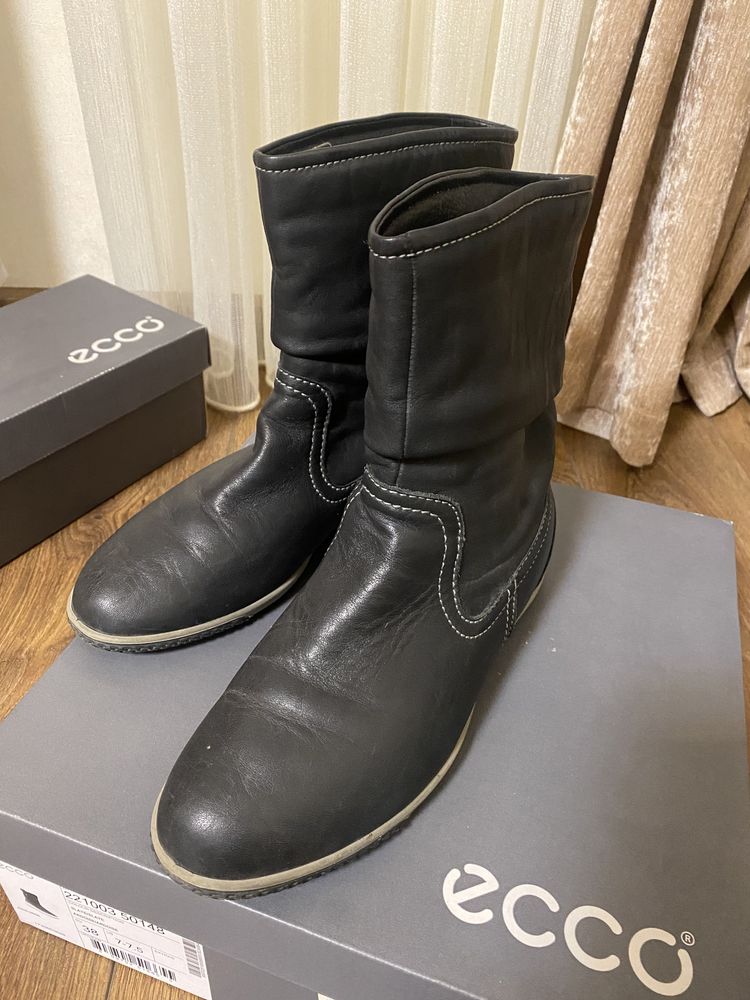 Демисезонные Ecco р 38