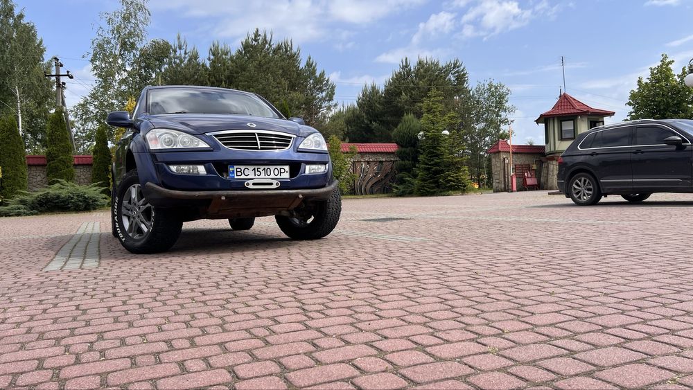 Ssang Yong Kyron 2.0 2008 на великих колесах
