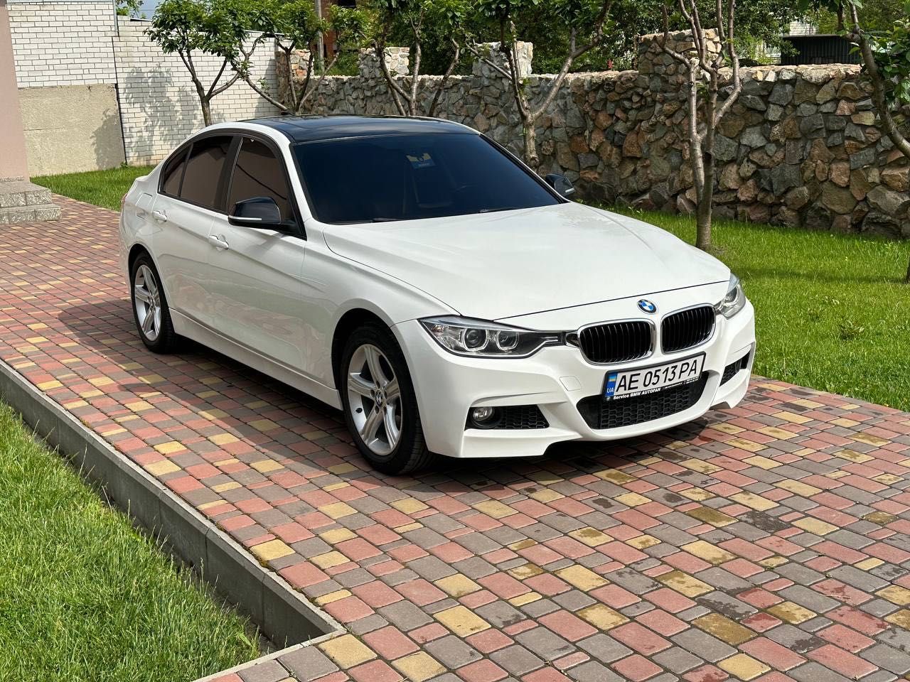 Продам BMW F30 328i