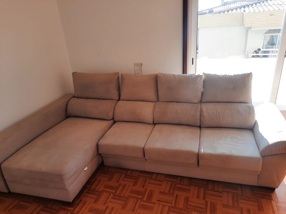 Sofá c/ chaise, encosto reclinável impecável