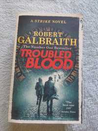Obra "Troubled Blood" de Robert Galbraith