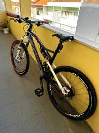 Bicicleta de Montana (trail)