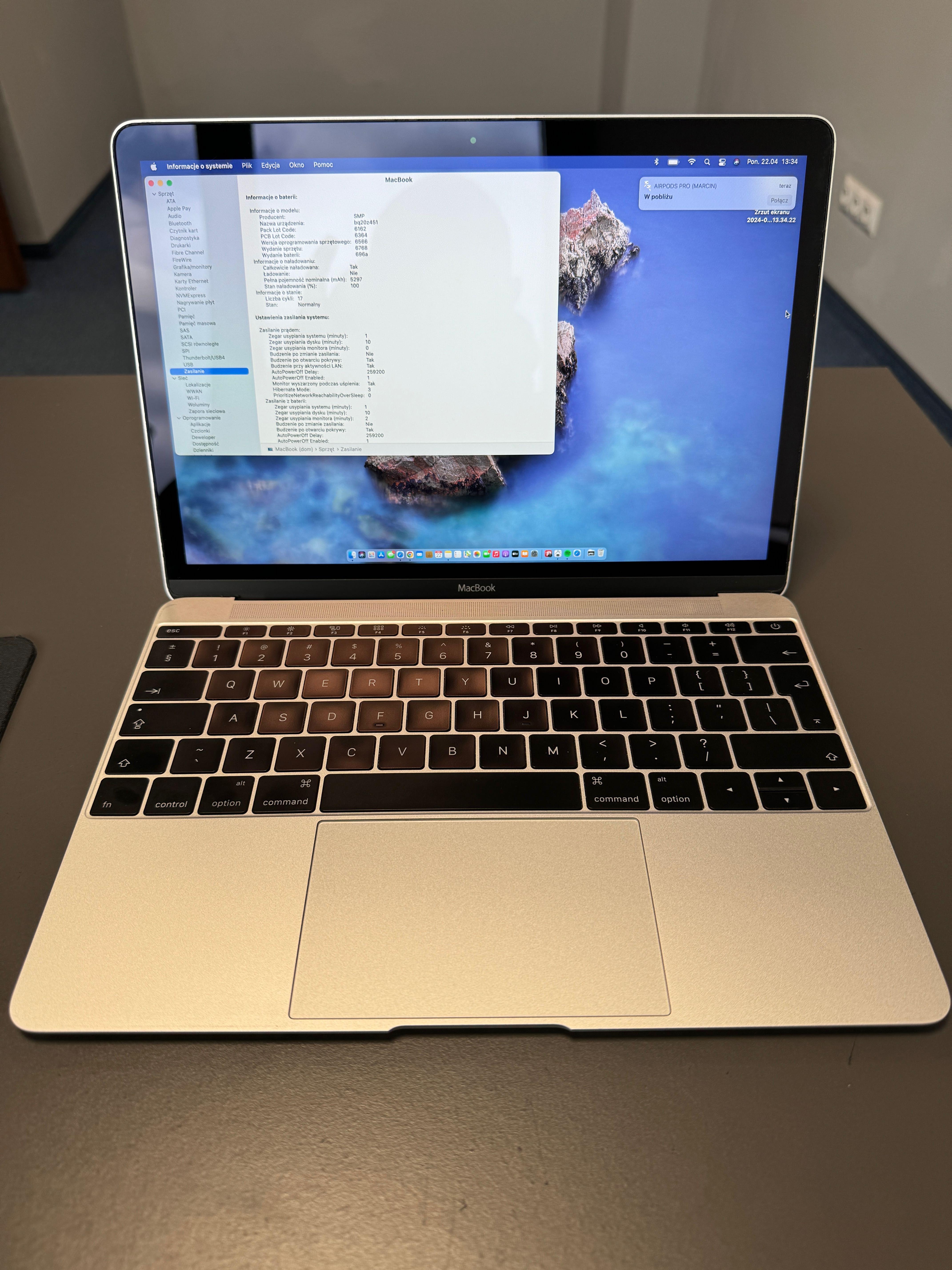 Sprzedam Macbook 12" A1534 - Core M 8 GB RAM, SSD 256GB - Stan idealny