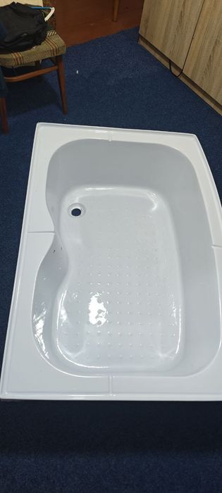 Ванна кутова 80*120*30