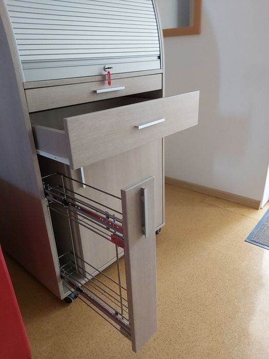 Szafa z roletą duża szafka kuchenna szafka na lodówkę ekspres do kawy