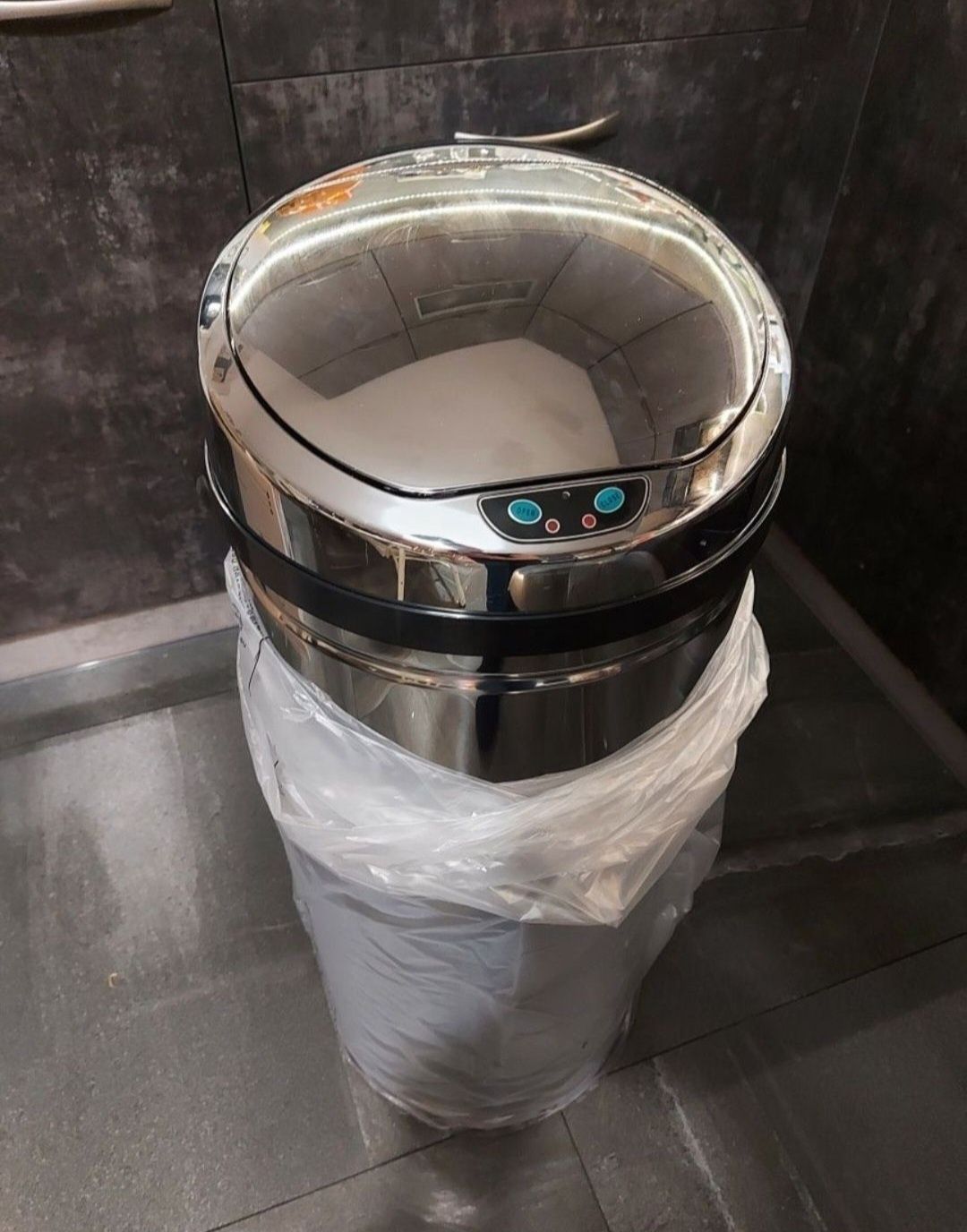 Nowy Duży bezdotykowy automatyczny kosz na śmieci z czujnikiem ruchu