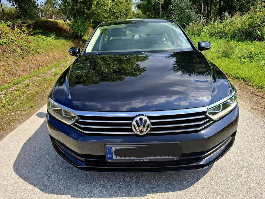 Wynajem wypożyczalnia aut pojazdów samochodów Vw Passat B8 automat