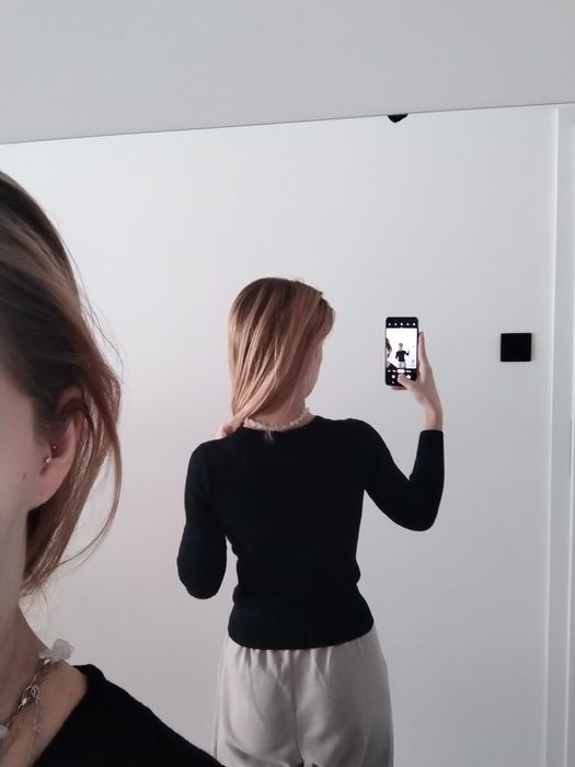 Sweter dopasowany prążkowany bluzka długi rękaw czarna długa ciepła ba