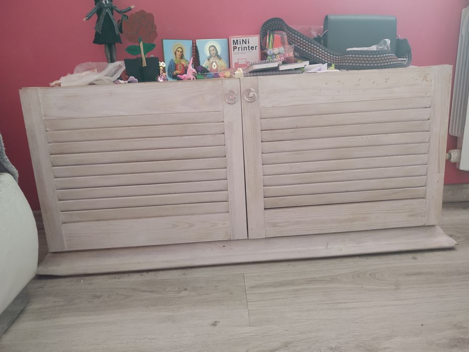 Продам дуже терміново! Самовивіз!Срочно крута тумбочка,тумба,антресоль