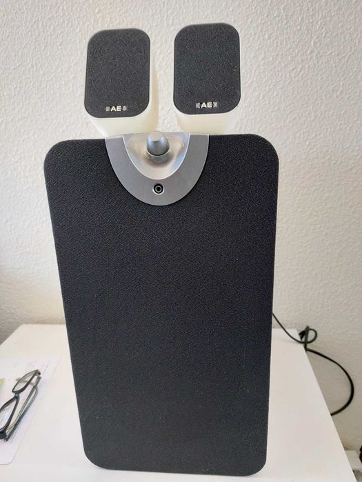 2 sistemas multimedia vintage 2.1 JBL e Acoustic Energy