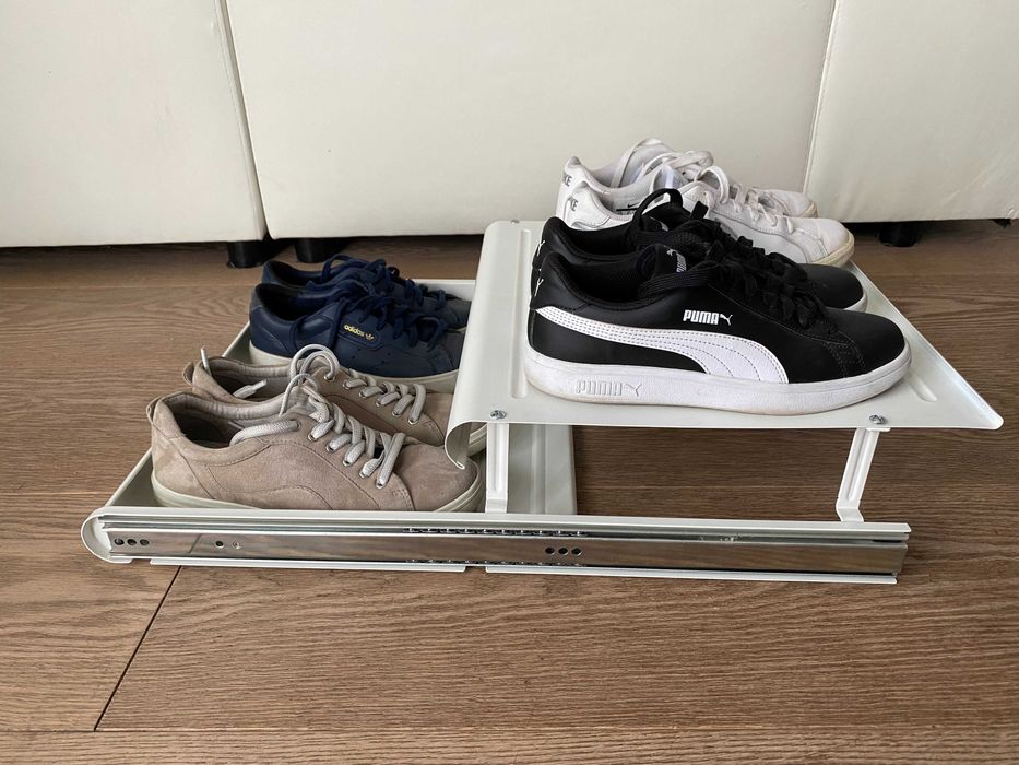 wysuwana pólka na buty