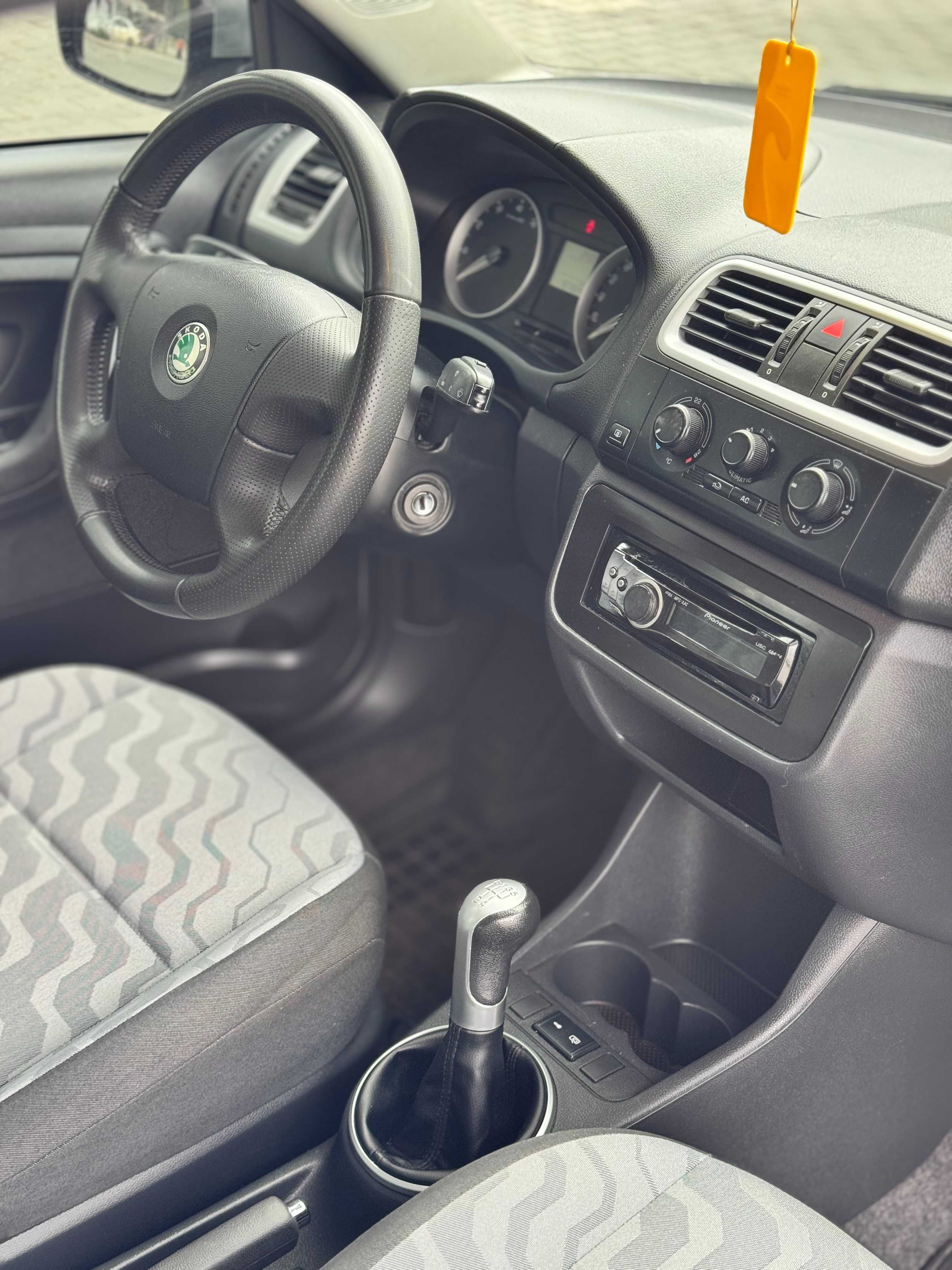Skoda Fabia 2008p