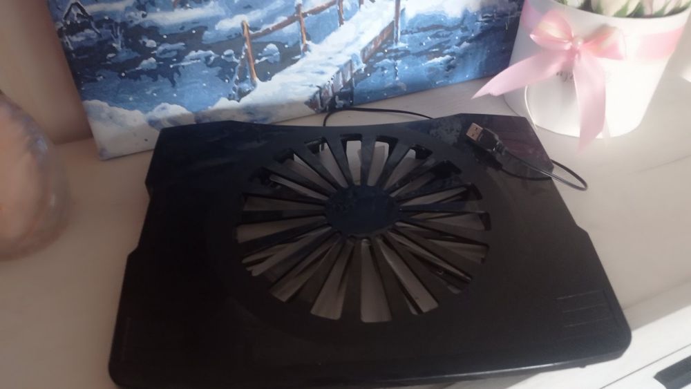 Підставка вентилятор для ноутбука