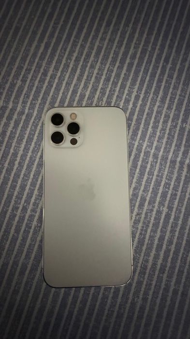 IPhone 12 Pro 128gb com bateria a 73%