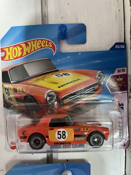Sprzedam Hot wheels TH