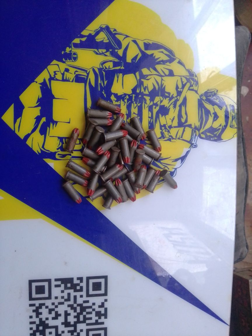 Монтажные патроны Д5,красные