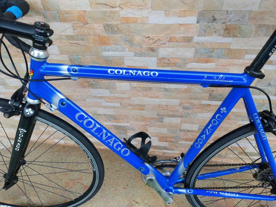 Bicicleta de estrada Colnago modelo Asso