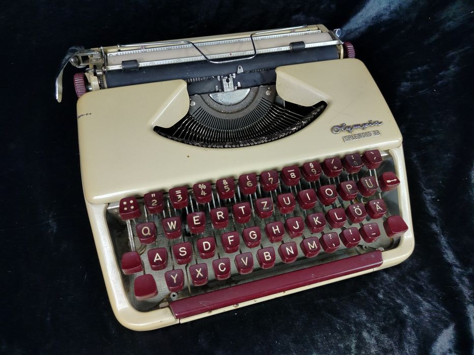 Olympia splendid 33 stara maszyna do pisania