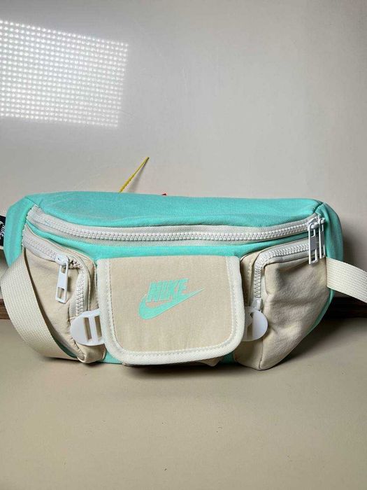 Сумка поясна Nike