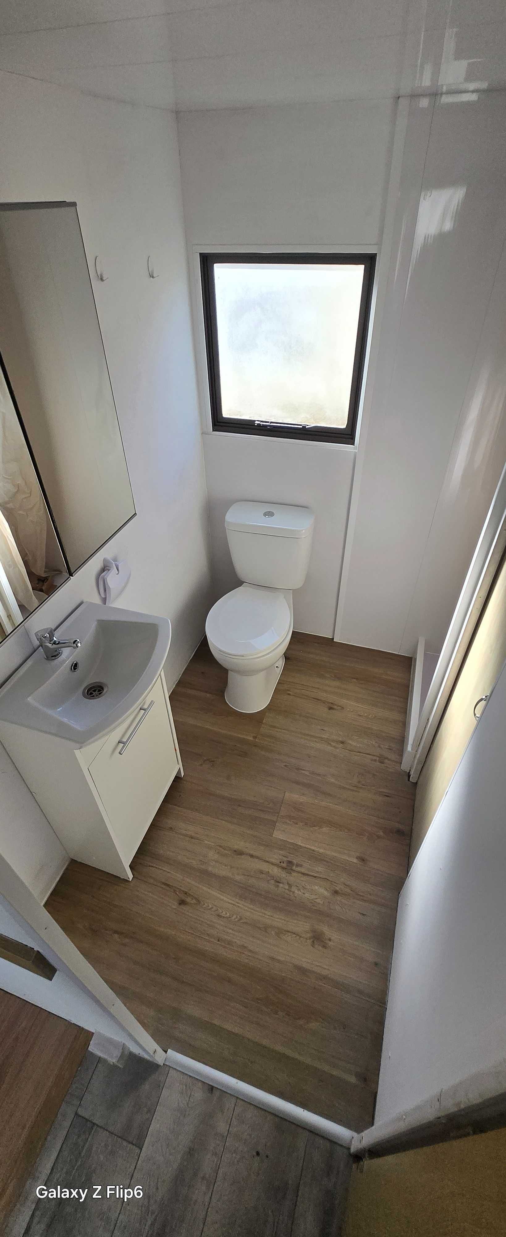 Duży Domek Holenderski 3.7x10 2 Sypialnie Prysznic Transport Gratis