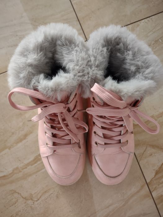 Buty zimowe dziewczęce r 36 (22cm)