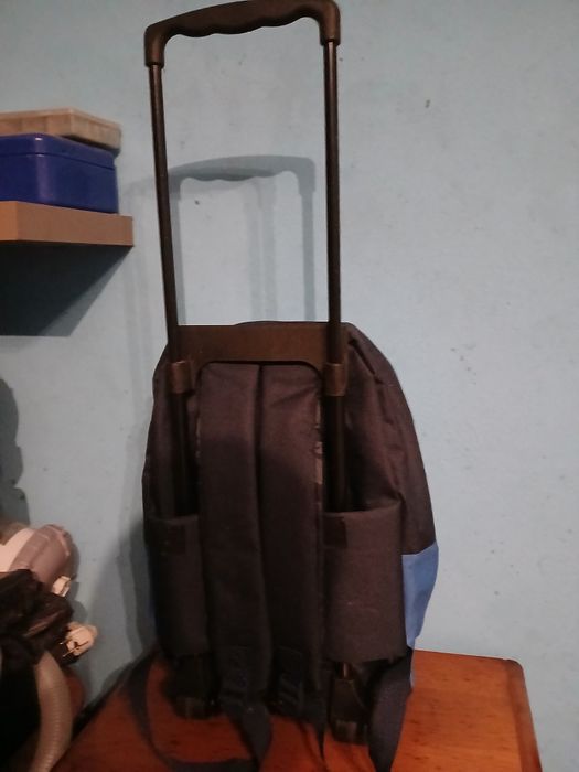 Mochila em bom estado