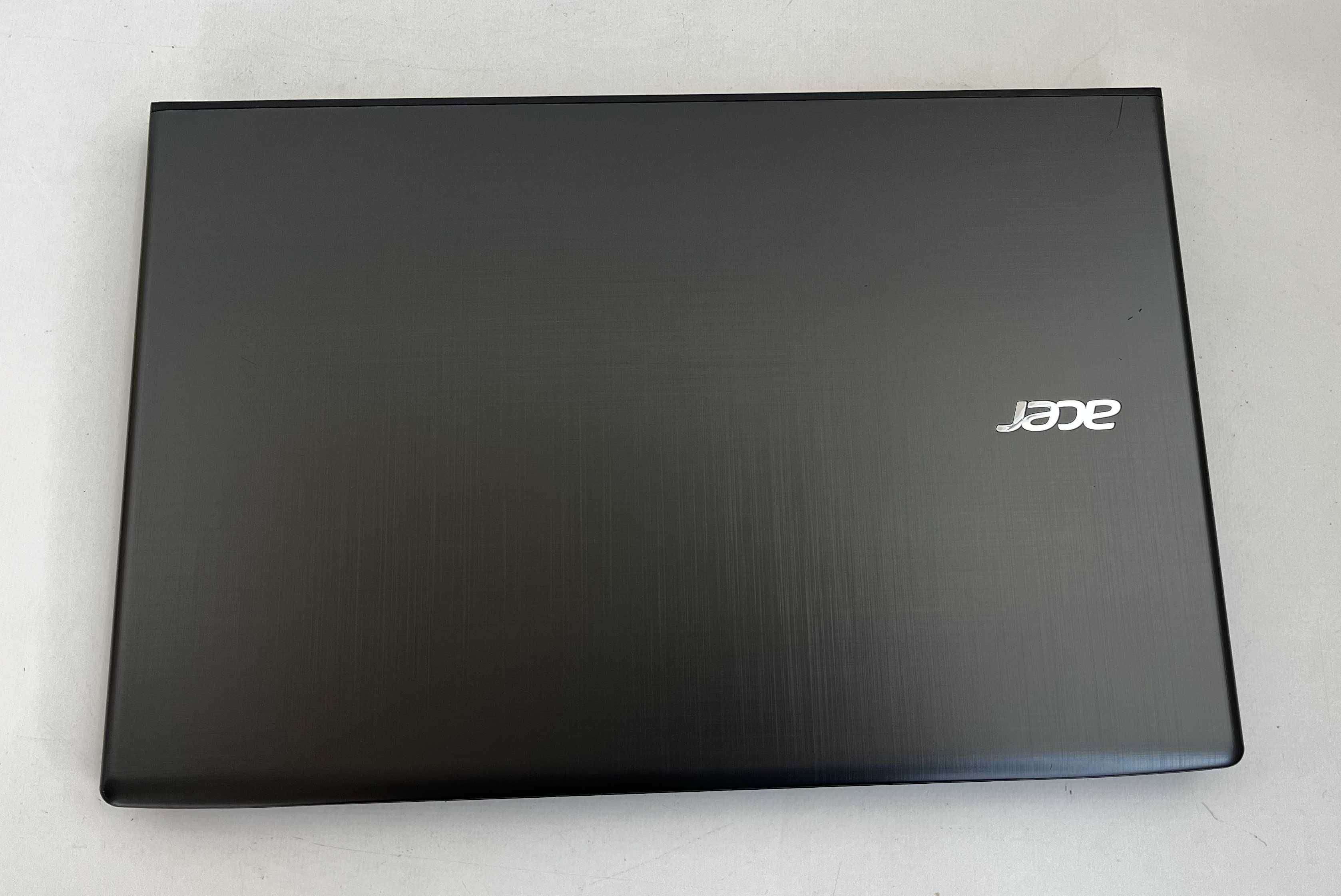 Ноутбук Acer Aspire E5-575
