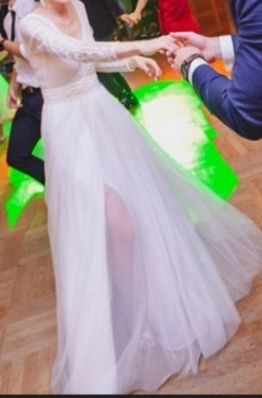 Suknia ślubna - rozmiar 34/36