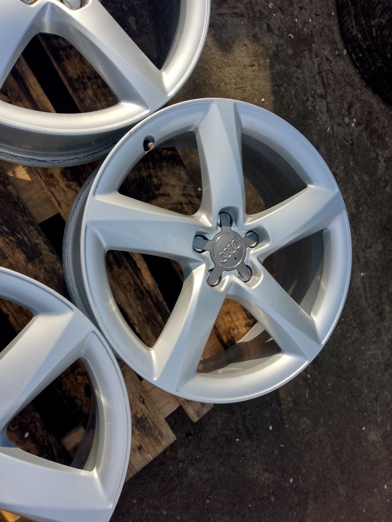 Felgi aluminiowe Audi A6 A7 A8 19 5x112