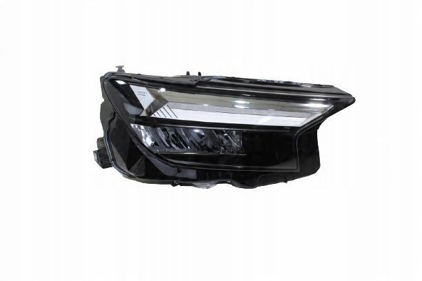 Audi Q4 E Tron lampa Full Led prawa przód
