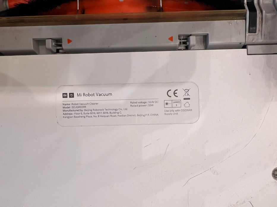 Продам робот-пилосос Xiaomi Mi Robot Vacuum (модель SDJQR02RR)