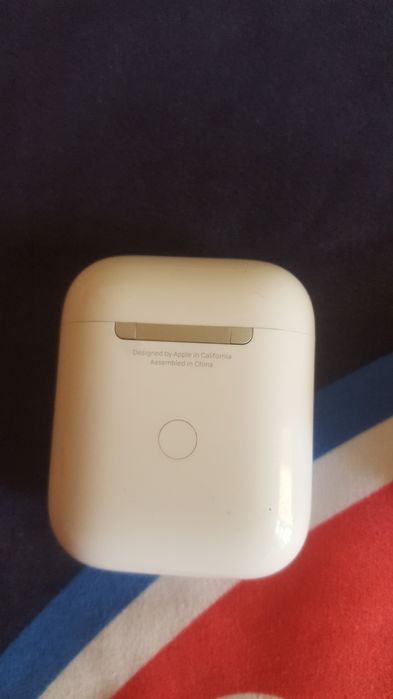 Зарядные кейсы для Айрпотс2.