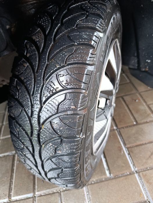 Продам Ланос 1.5 с ГБО и гидроусилителем!