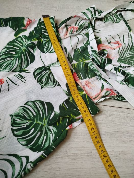 Стильний, літній ромпер, комбінезон, шорти.