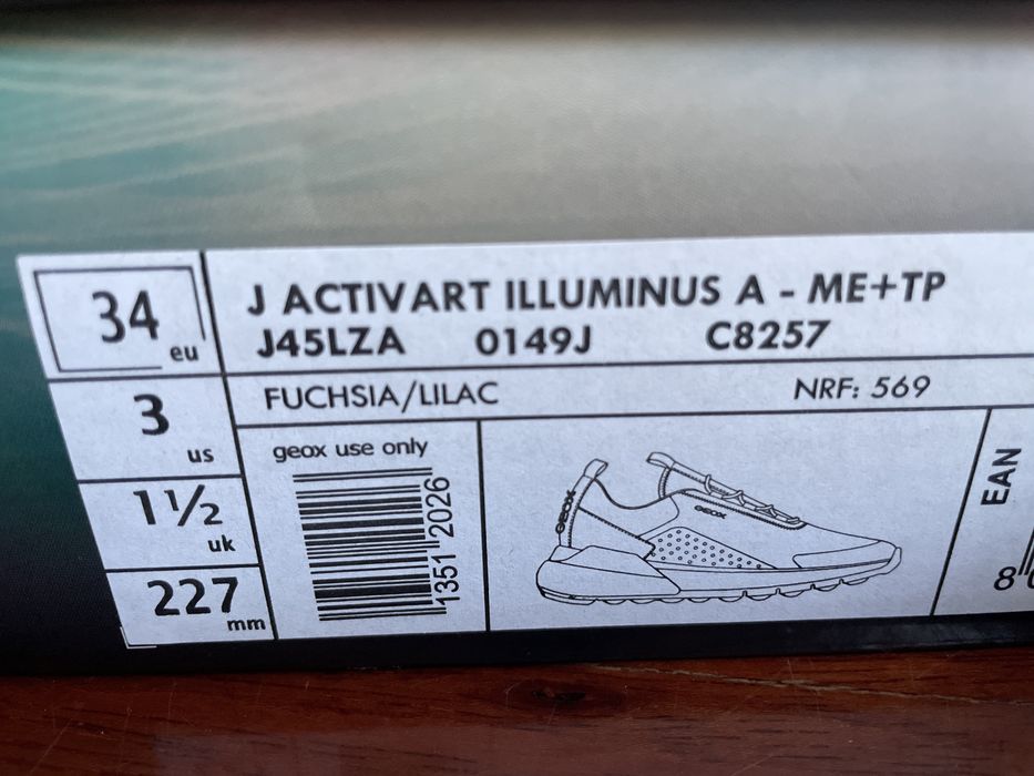 Tenis para meninas, GEOX (tamanho 34)