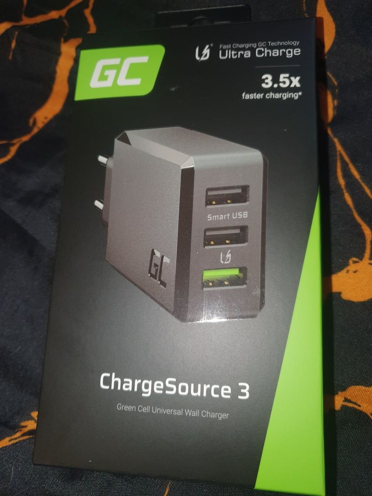 Ładowarka Sieciowa ChargeSource3 - 30W (USB 18W + 2x 12W)