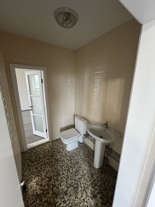 Продаж трикімнатної дворівневої квартири  Космонавтів.       ID-50-2