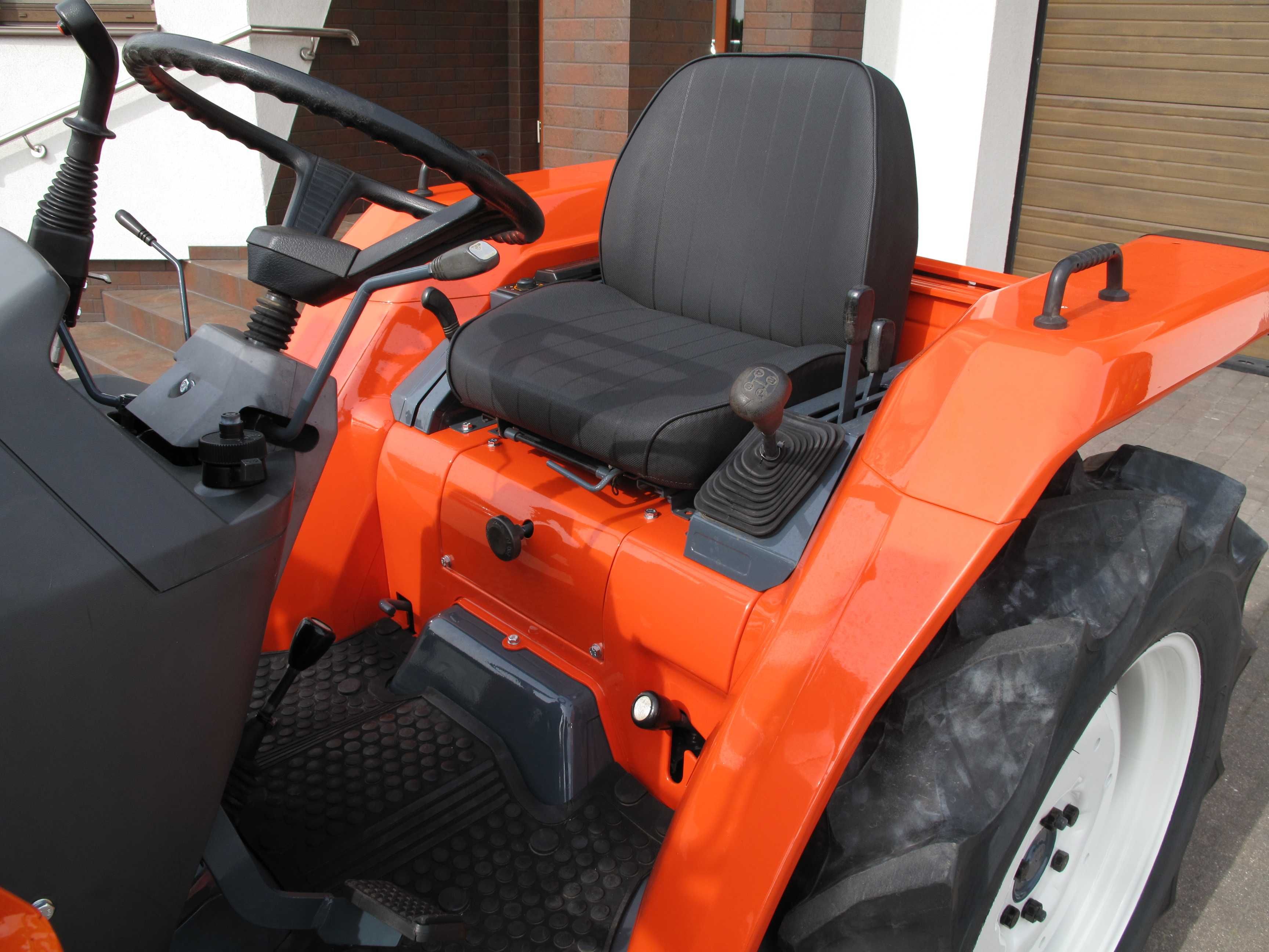 Mini Traktorek Kubota GL23 4X4 23KM Ogrodniczy Nowy Ładowacz Tur+Widły