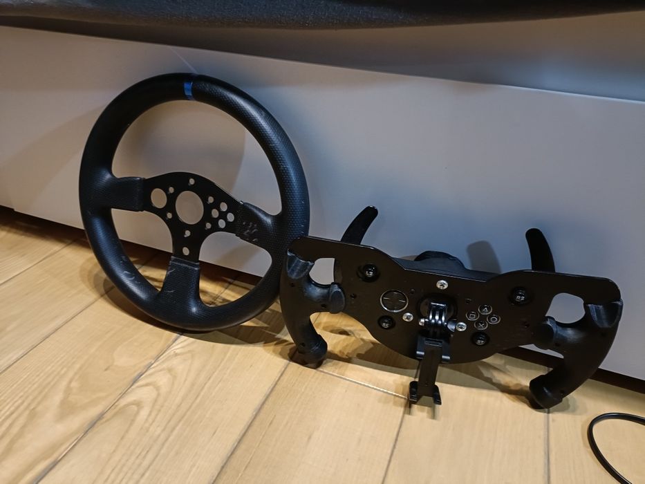 Kierownica obręcz thrustmaster f1 ferrari t300 tx ts-pc ts-xw GT3