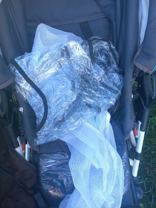 Продам дитячу коляску