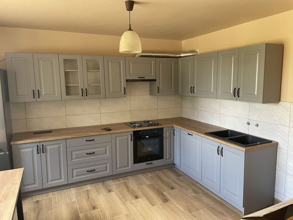 Meble na wymiar - kuchnie, łazienki,szafy i więcej !