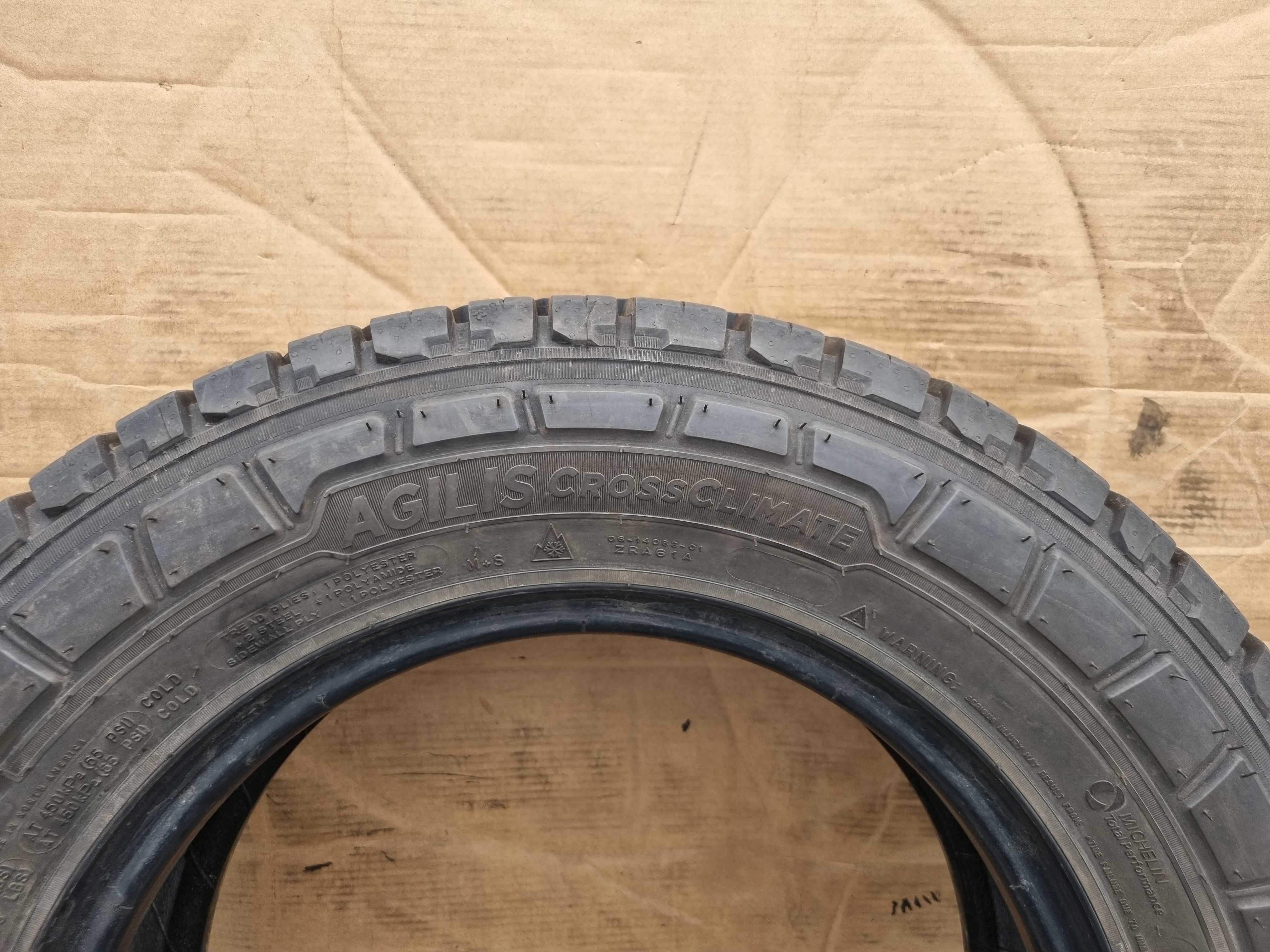 Opony Całoroczne 195/70/15C 104/102T Michelin Agilis CrossClimat 2020R